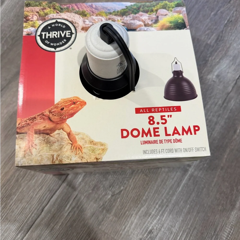 Thrive Black Dome Lamp for Reptiles